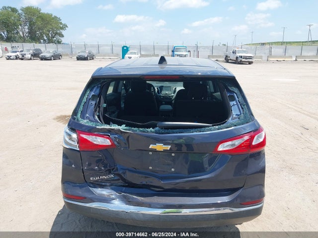 3GNAXHEV4JS576811 Chevrolet EQUINOX LS