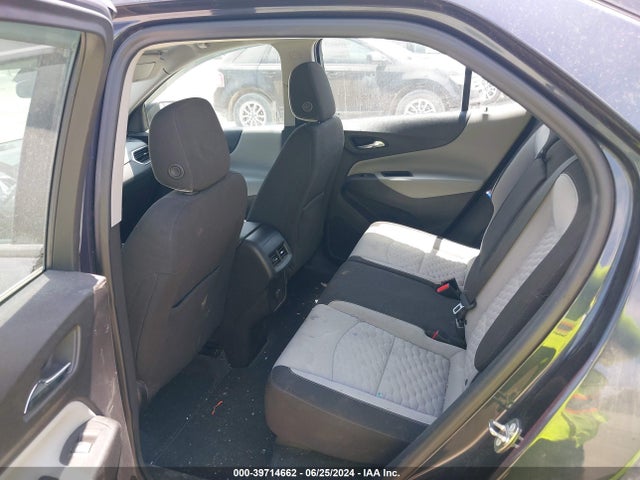 3GNAXHEV4JS576811 Chevrolet EQUINOX LS