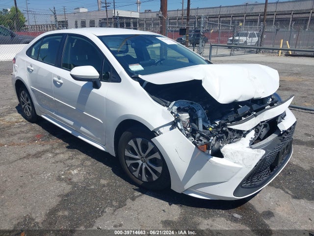 Toyota Corolla Hybrid Le 2022 JTDEAMDE1N3008176 main image