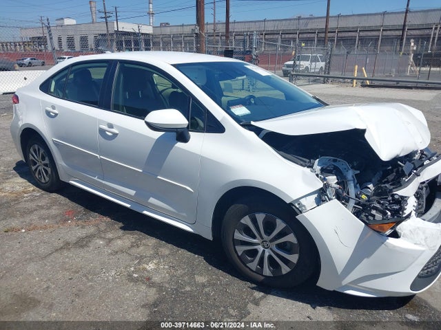 Toyota Corolla Hybrid Le 2022 JTDEAMDE1N3008176 Image 13