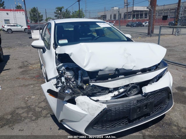 Toyota Corolla Hybrid Le 2022 JTDEAMDE1N3008176 Image 6