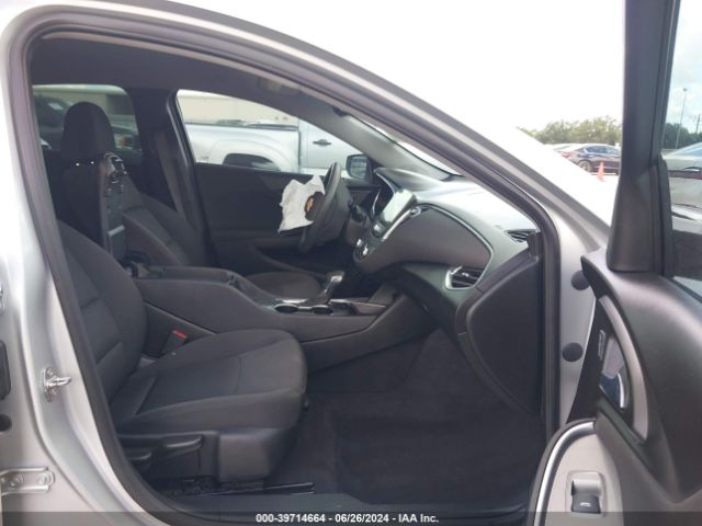 1G1ZD5ST8MF028673 Chevrolet Malibu Fwd Lt