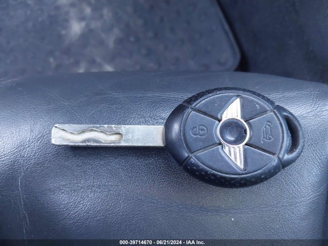 2005 MINI COOPER WMWRC33465TC58561 Photo 10