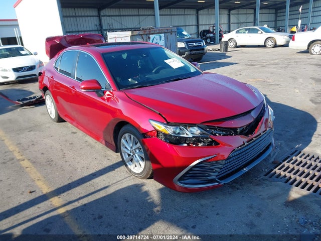 Toyota CAMRY LE 2021 4T1R11AKXMU495201 main image