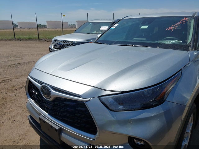 Toyota Highlander Le 2024 5TDKDRBH5RS546811 Image 6