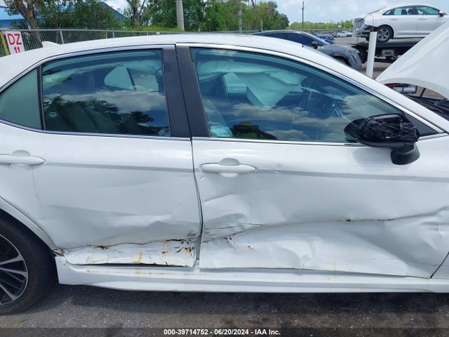 Toyota CAMRY SE 2020 4T1G11AK2LU360686 Image 18