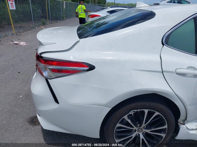 Toyota CAMRY SE 2020 4T1G11AK2LU360686 Image 21