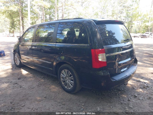 2C4RC1CG1GR128003 Chrysler Town & Country Touring-l Anniversary Edition