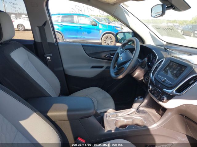 3GNAXKEV8KS508042 Chevrolet EQUINOX LT