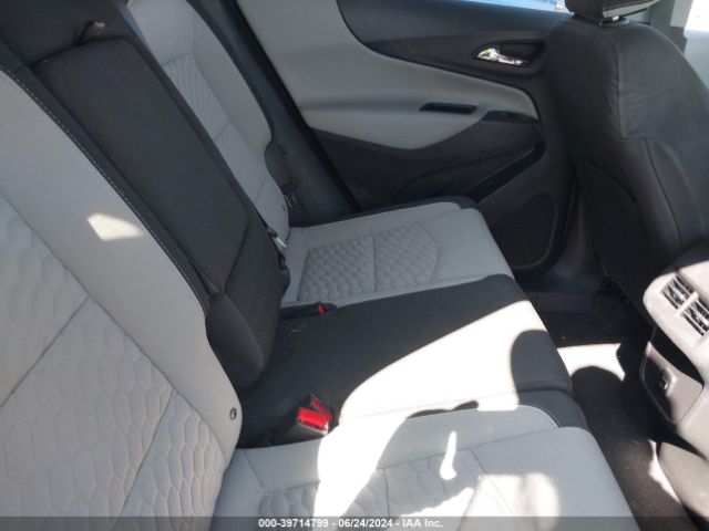 3GNAXKEV8KS508042 Chevrolet EQUINOX LT