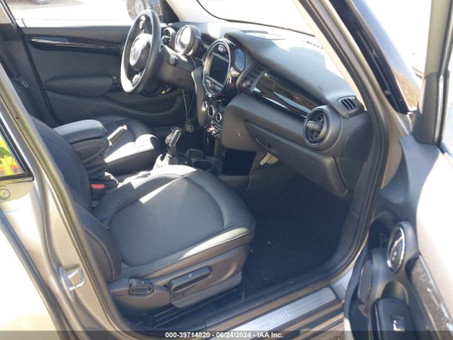 WMWXU7C02M2N60844 Mini Hardtop Cooper