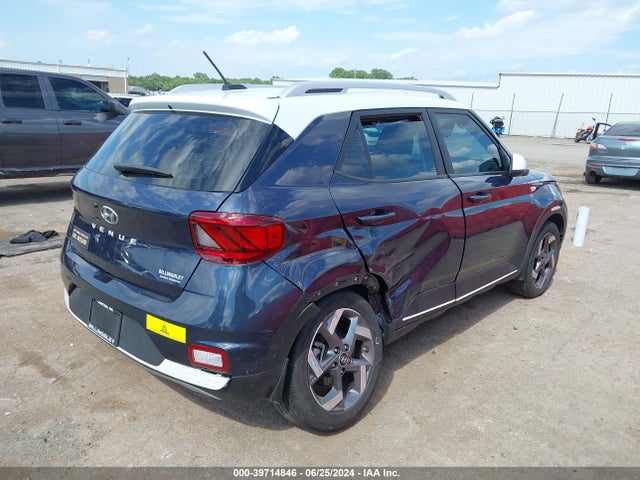 Hyundai Venue Limited 2023 KMHRC8A35PU238673 Image 4
