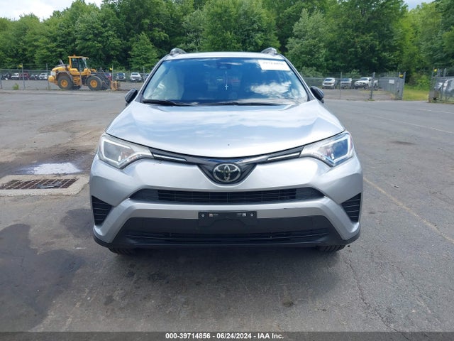 Toyota RAV4 LE 2018 JTMBFREV5JJ230449 Image 12