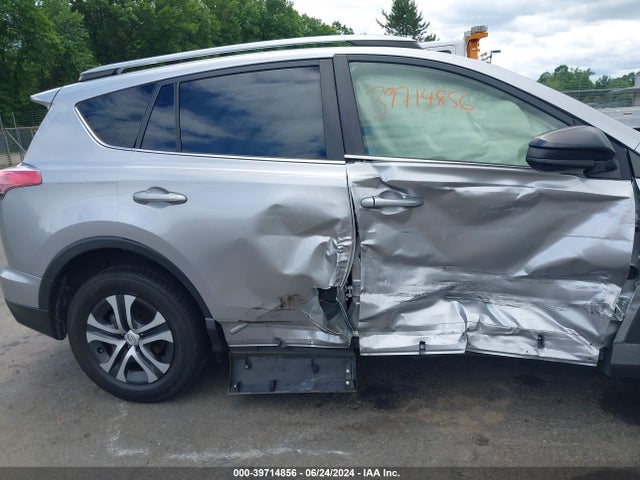 Toyota RAV4 LE 2018 JTMBFREV5JJ230449 Image 13