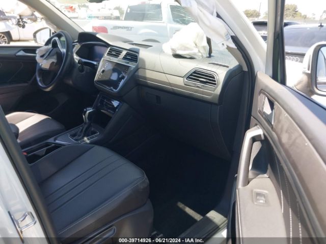 3VV3B7AX8PM049614 Volkswagen Tiguan 2.0t Se