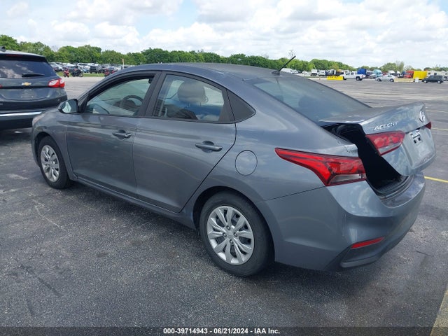 Hyundai ACCENT SE 2018 3KPC24A30JE017588 Image 3
