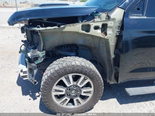 5TFDY5F13KX799273 Toyota Tundra Sr5 5.7l V8