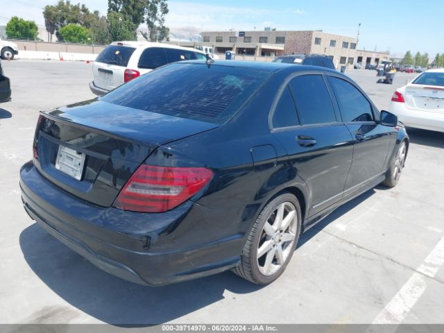 WDDGF4HB8EA955744 Mercedes-Benz C 250 Luxury/sport