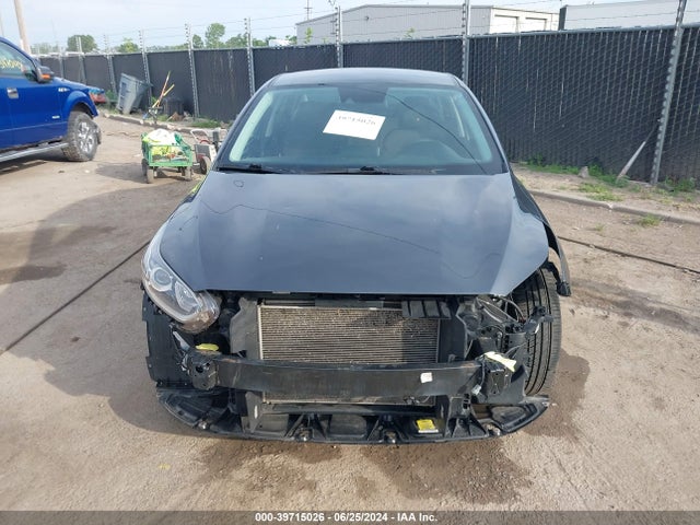 3KPF24AD8KE097536 KIA Forte Lxs