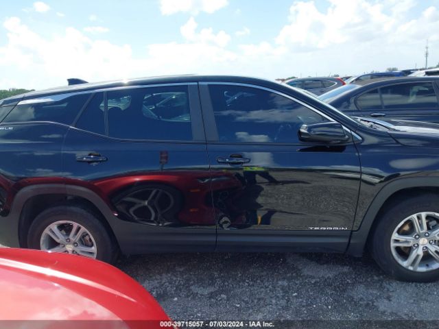 3GKALMEV5NL109558 GMC Terrain Fwd Sle