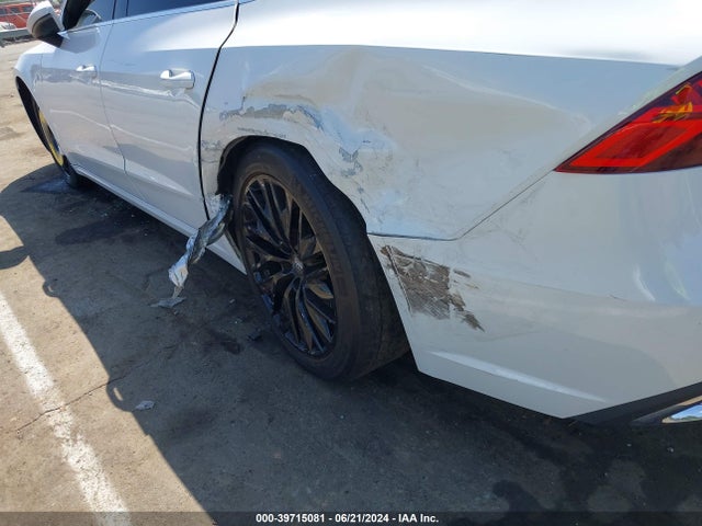 Audi A7 55 Premium 2019 WAUR2AF22KN051325 Image 17