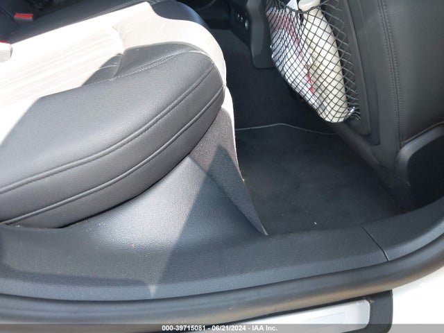 Audi A7 55 Premium 2019 WAUR2AF22KN051325 Image 8