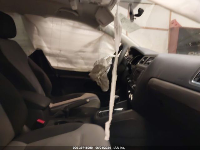 3VW2B7AJ8HM344488 Volkswagen Jetta 1.4t S