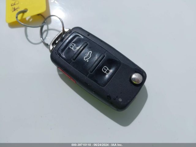 WVGBV7AX3GW577347 Volkswagen TIGUAN SE