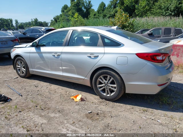 Hyundai SONATA SE 2015 5NPE24AFXFH096256 Image 3
