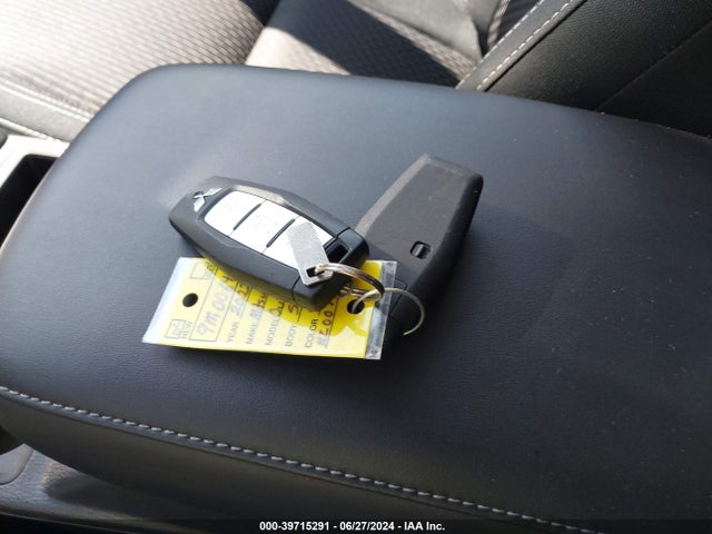JA4J4TA80NZ007753 Mitsubishi Outlander Es 2.5 S-awc