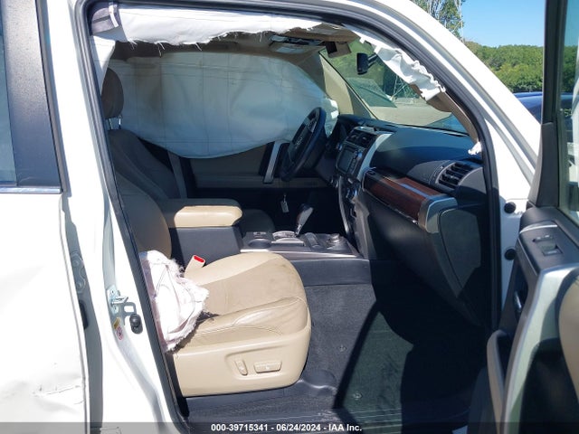Toyota 4runner Limited 2015 JTEBU5JR7F5269756 Image 5