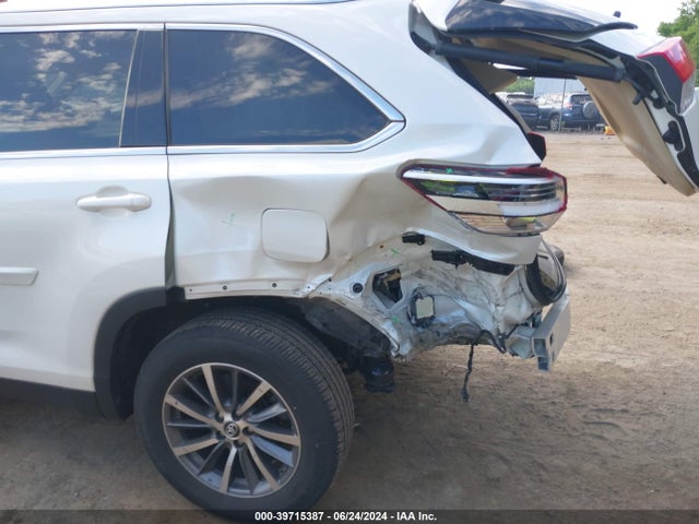 Toyota Highlander Xle 2019 5TDJZRFH4KS915624 Image 18
