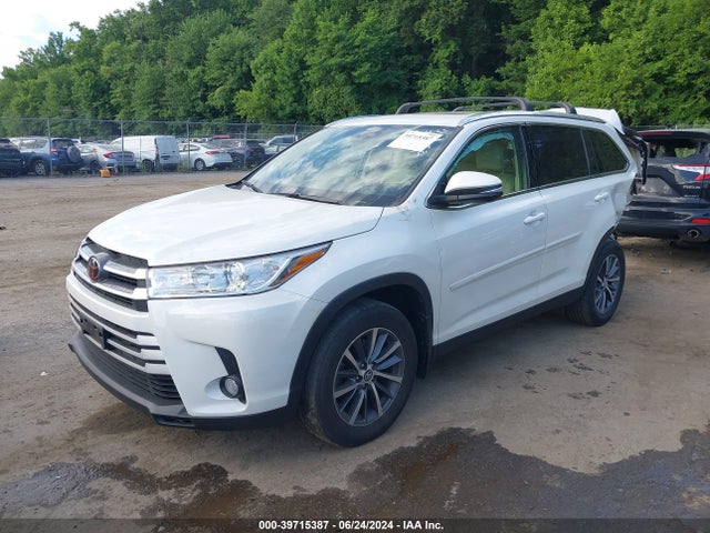 Toyota Highlander Xle 2019 5TDJZRFH4KS915624 Image 2