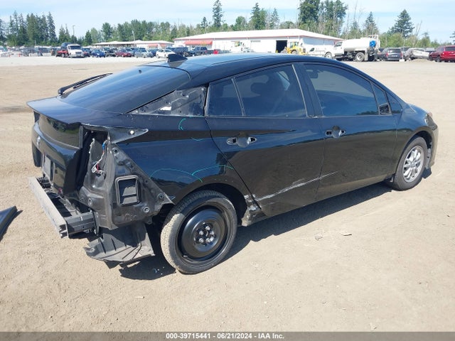 Toyota Prius Three 2016 JTDKARFU7G3507460 Image 4