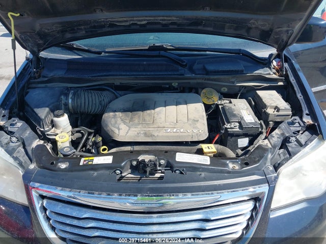 2C4RC1BG1ER382843 Chrysler Town & Country Touring