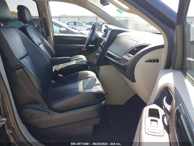 2C4RC1BG1ER382843 Chrysler Town & Country Touring