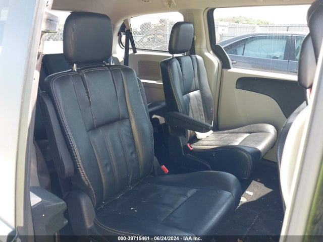 2C4RC1BG1ER382843 Chrysler Town & Country Touring