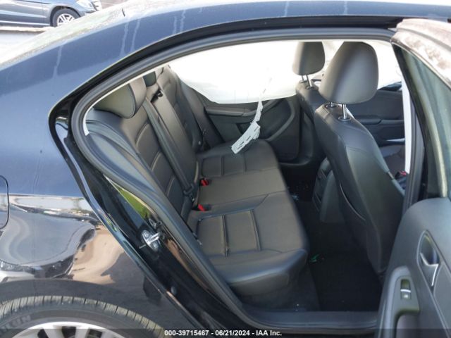 3VWL17AJ5GM226873 Volkswagen Jetta 1.8t Sel