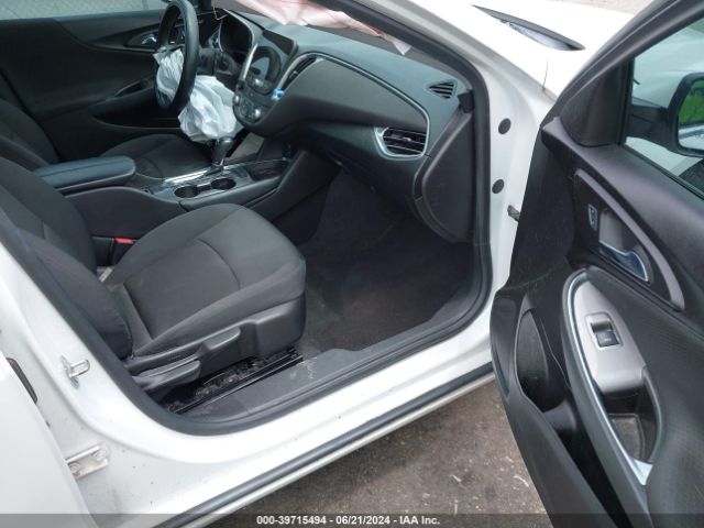 1G1ZF5SX4GF348476 Chevrolet MALIBU 2LT