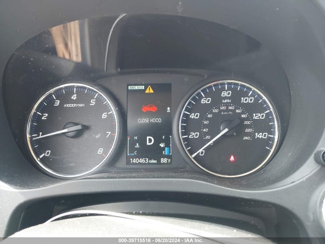 JA4AZ3A3XFZ014314 Mitsubishi Outlander Se