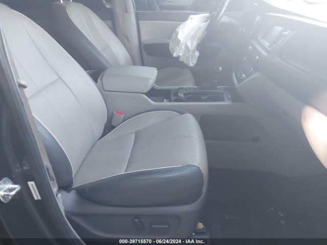 KNDMC5C12F6018063 KIA Sedona Sx