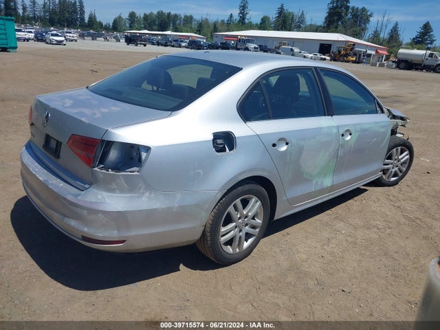 3VW2K7AJ9FM201580 Volkswagen Jetta 2.0l S