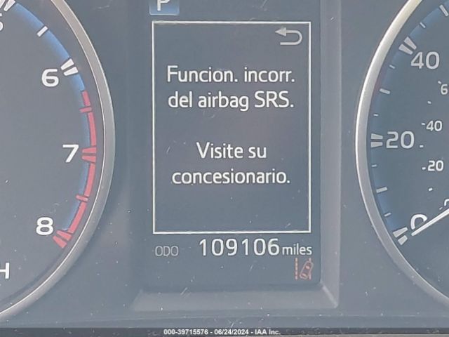 JTMBFREV2HJ133610 Toyota RAV4 LE