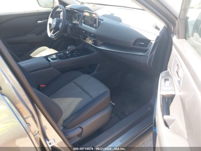 5N1BT3BB4RC705438 Nissan Rogue Sv Intelligent Awd