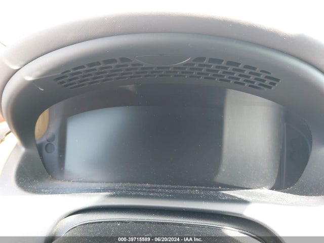 2011 JAGUAR XJ SAJWA2GB0BLV04688 Photo 6