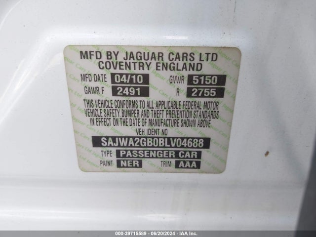 2011 JAGUAR XJ SAJWA2GB0BLV04688 Photo 8