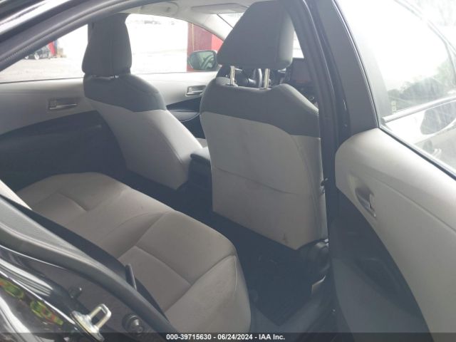 JTDEPRAE3LJ101077 Toyota COROLLA LE