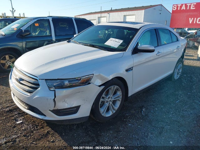 Ford TAURUS SEL 2015 1FAHP2E83FG177432 Image 2