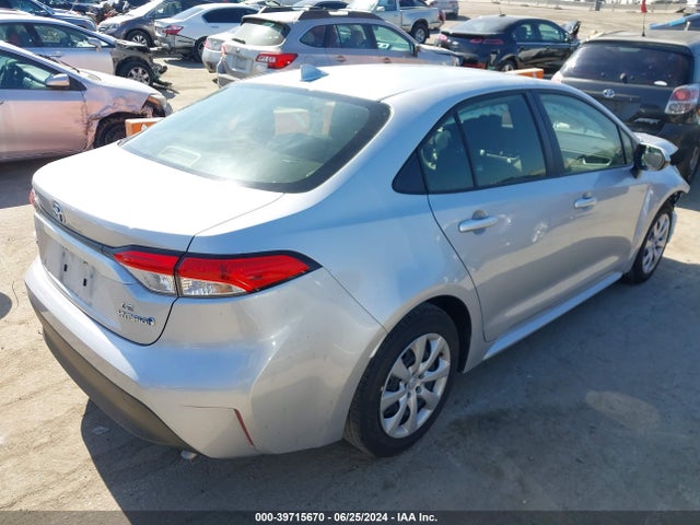 Toyota Corolla Hybrid Le 2023 JTDBCMFEXPJ012915 Image 4