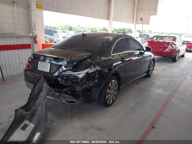 Mercedes-Benz CLA 250 2017 WDDSJ4EB7HN465936 Image 4